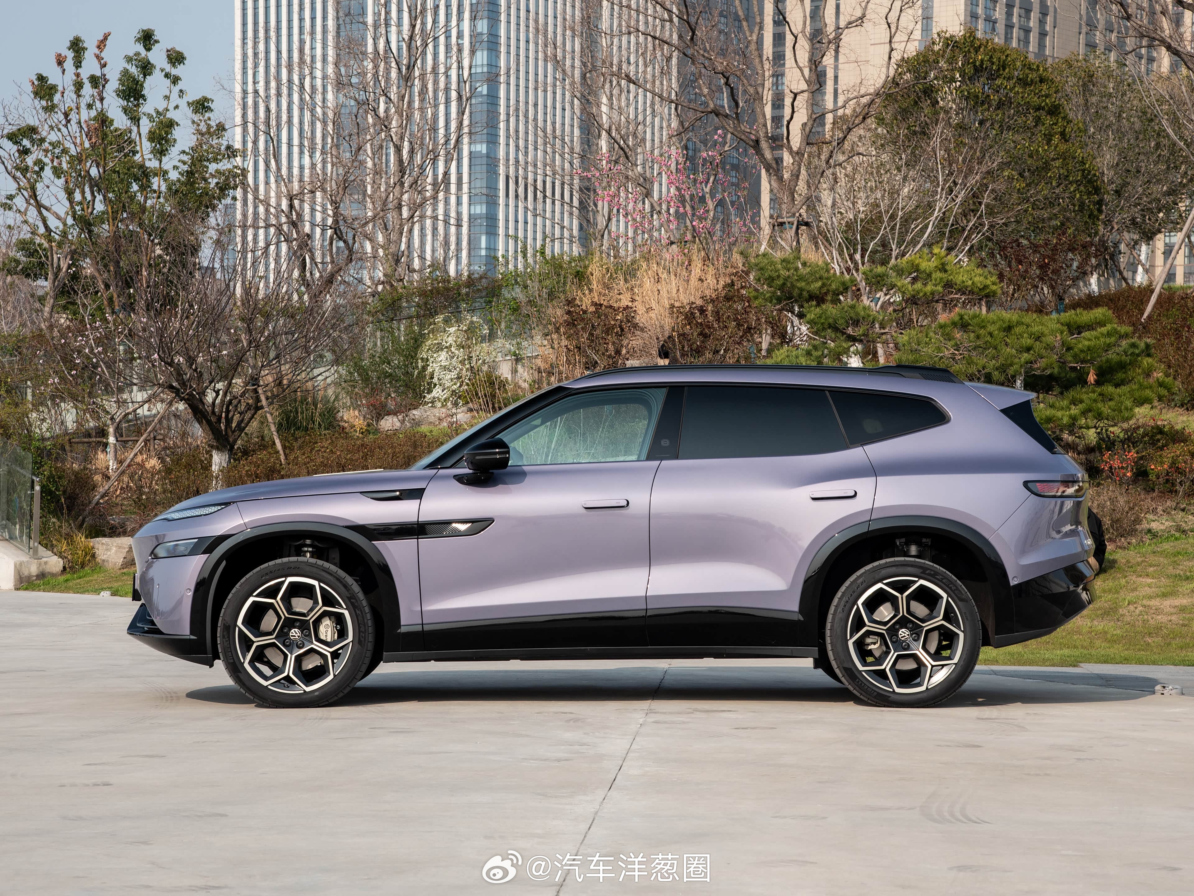 大众与众08开启预售，800V平台+纯电续航730km预售价23.99万-29.