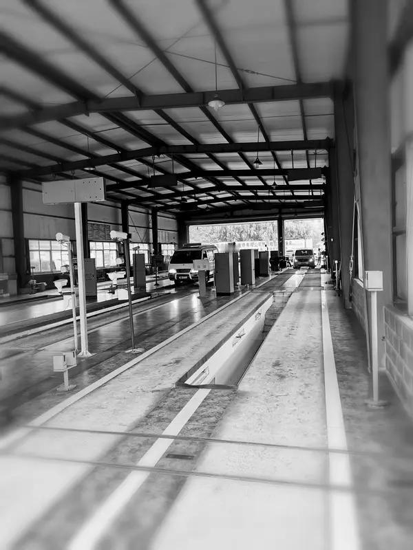 对于是否取消私家车年检，真是公说公有理婆说婆有理。支持取消的人挺多。现在汽车技