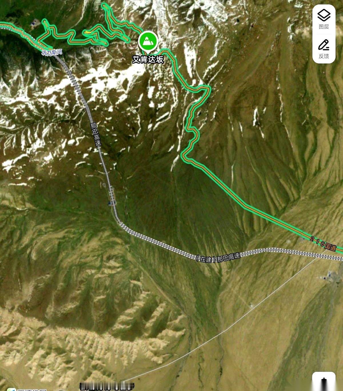 有条路，穿过一座叫“艾肯”的达坂。在建的隧道，也叫“艾肯”。“艾肯”，维吾尔