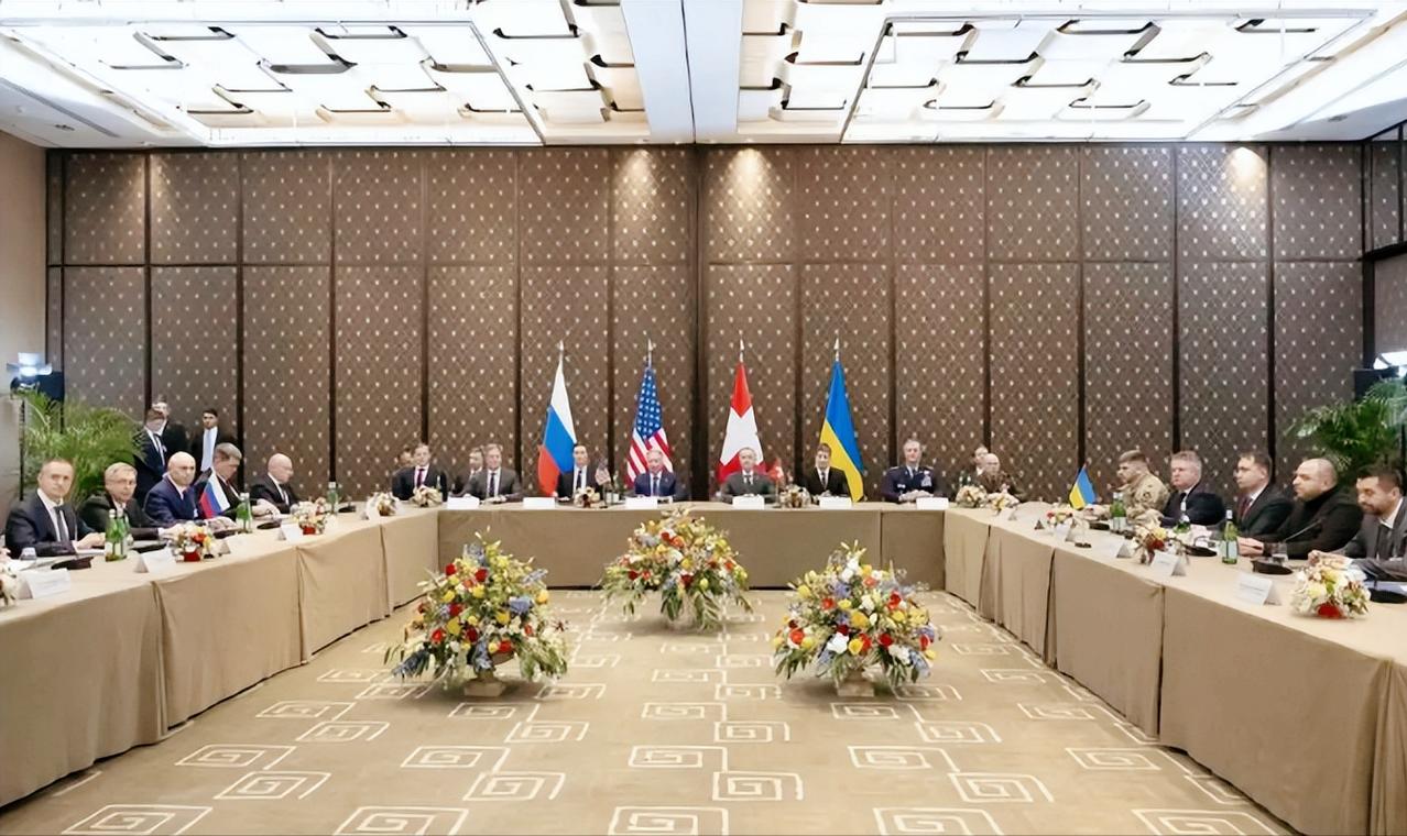 泽连斯基这波纯纯是自食恶果，眼巴巴盼着欧盟的900亿欧元撑场面，靠着这笔钱还能跟