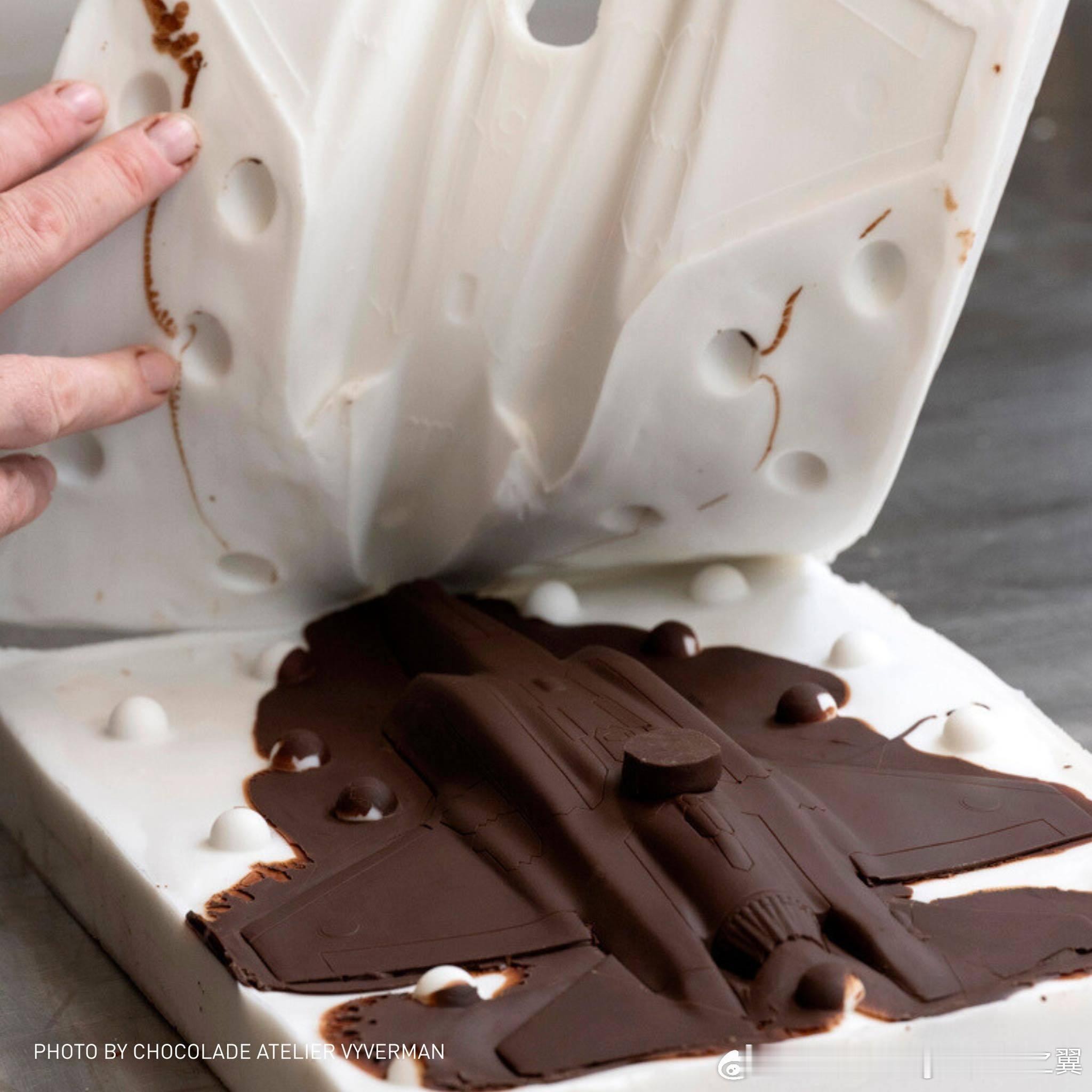 洛马的F-35巧克力礼盒，庆祝比利时首批F-35A抵达​​​