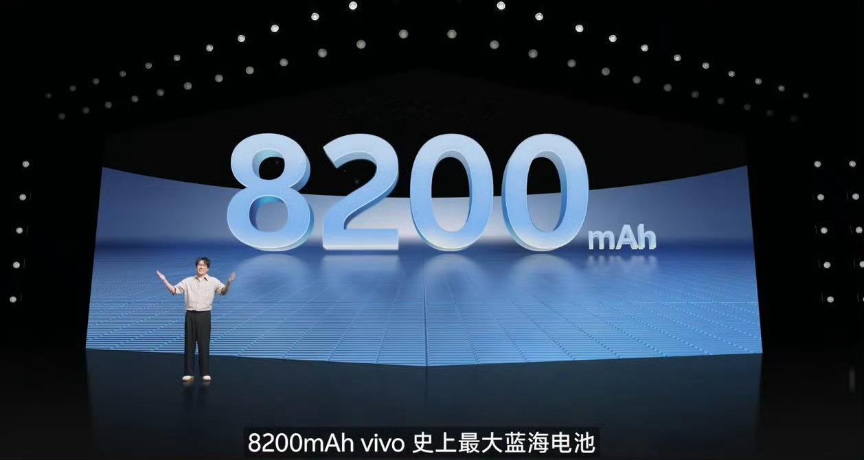vivoY500这电池有点离谱的大啊​​​