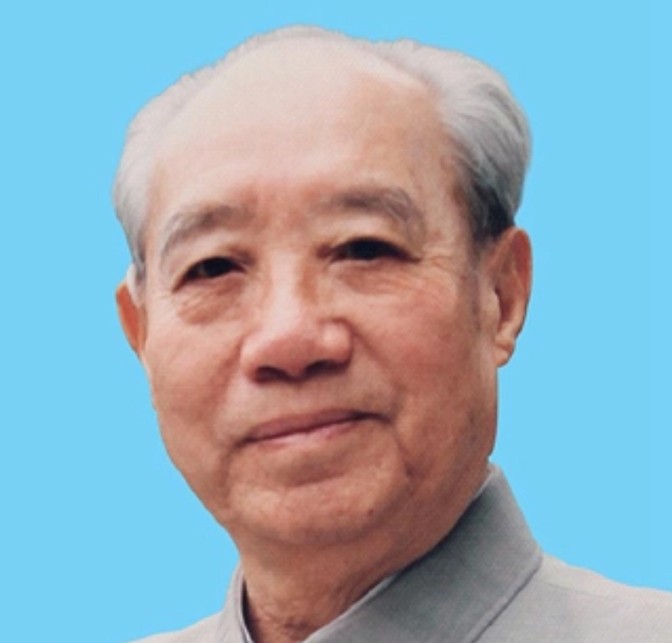 2015年，100岁的汪东兴临终前说出了一个与有关的秘密，并且含泪说道：“主席，