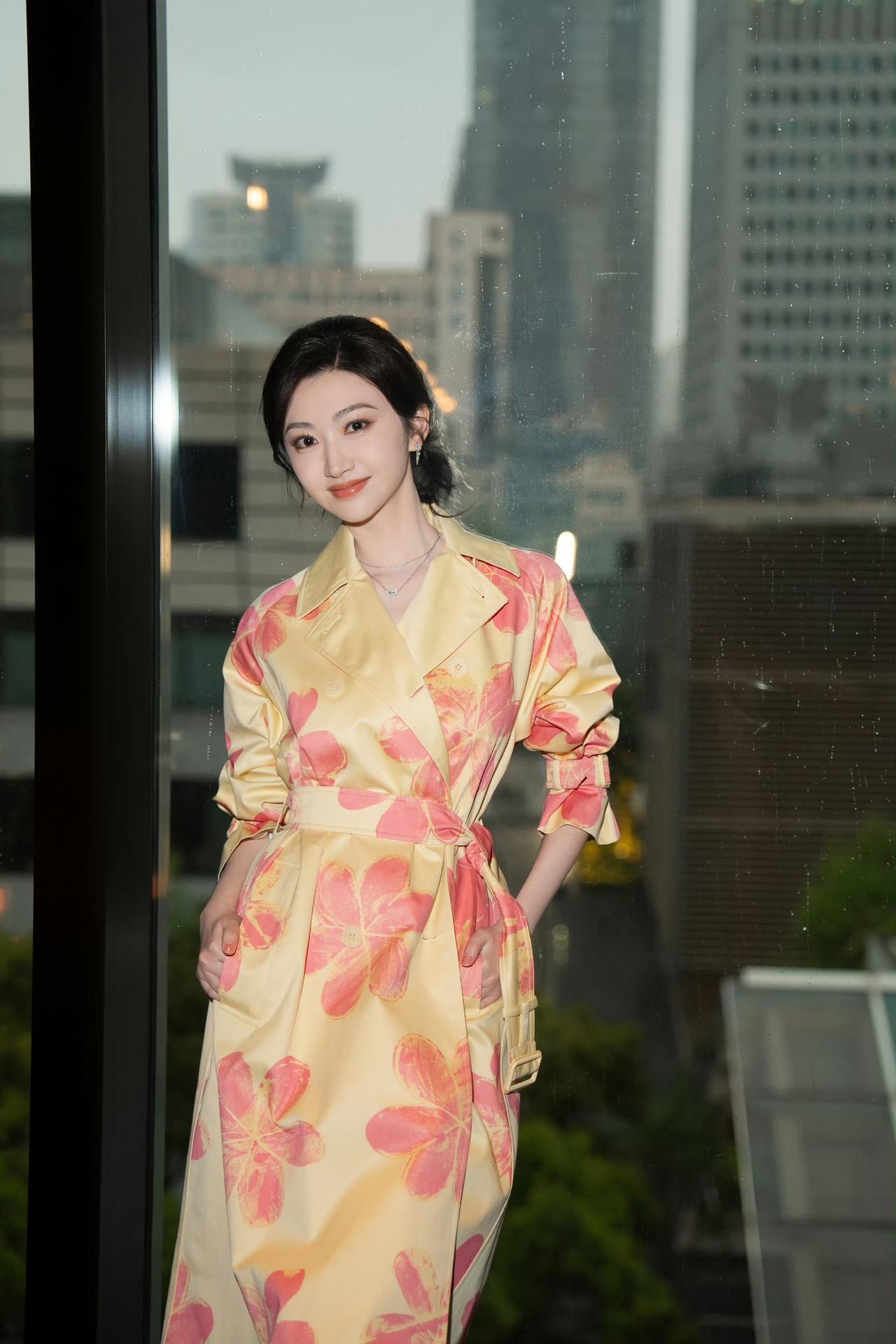 新鲜的甜总，妥妥都市丽人[滑稽笑]景甜