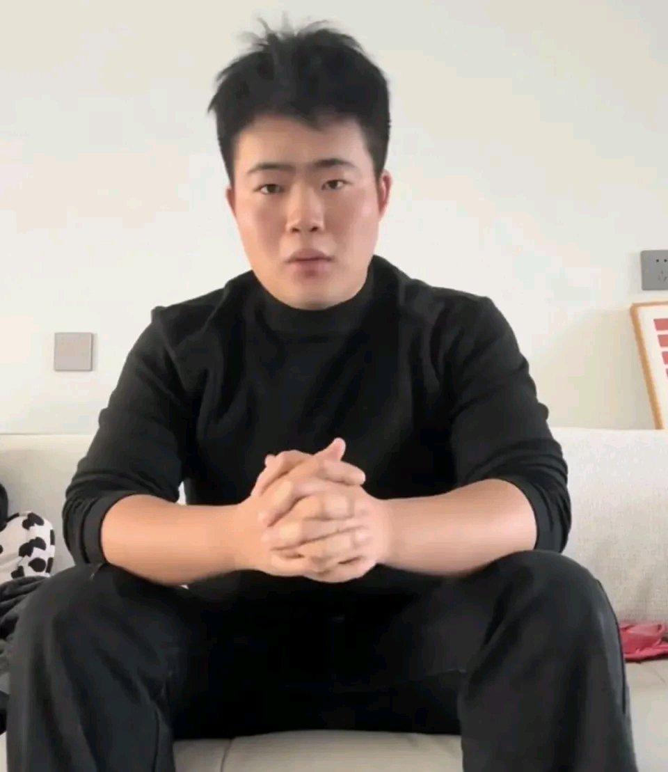 这个曹县小伙在“死亡隧道”里的一通电话，让全网泪崩了！“妈，我可能出不去了…