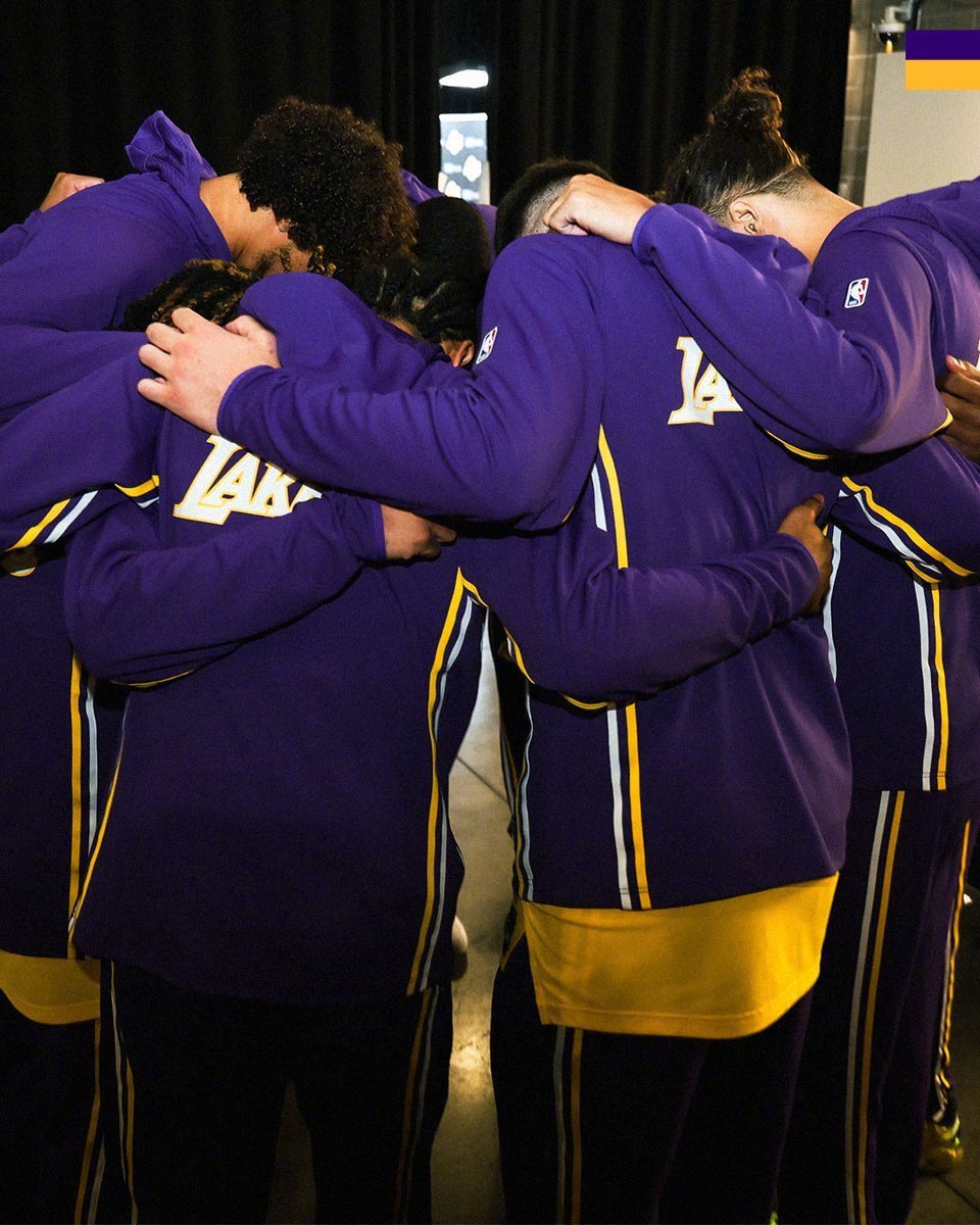 全场结束，湖人103-111勇士，迎季前赛2连败！文森特16分5助攻，艾顿7分7