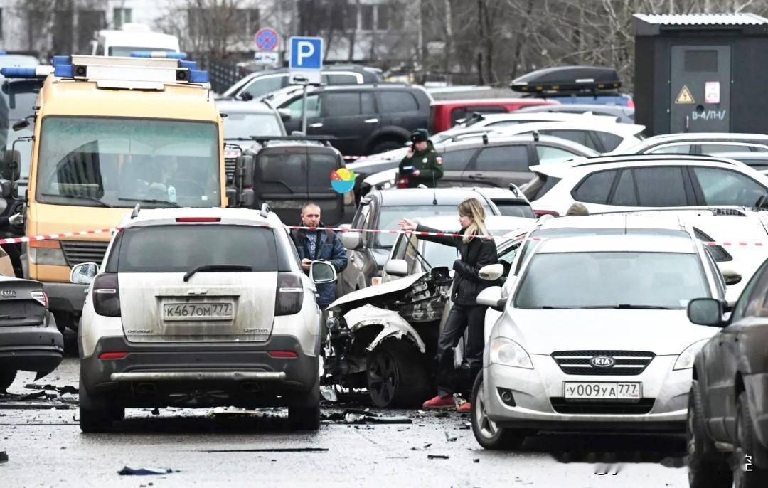俄总参谋部中将在爆炸中遇难！俄联邦侦查委员会发言人佩特连科今天宣布，莫