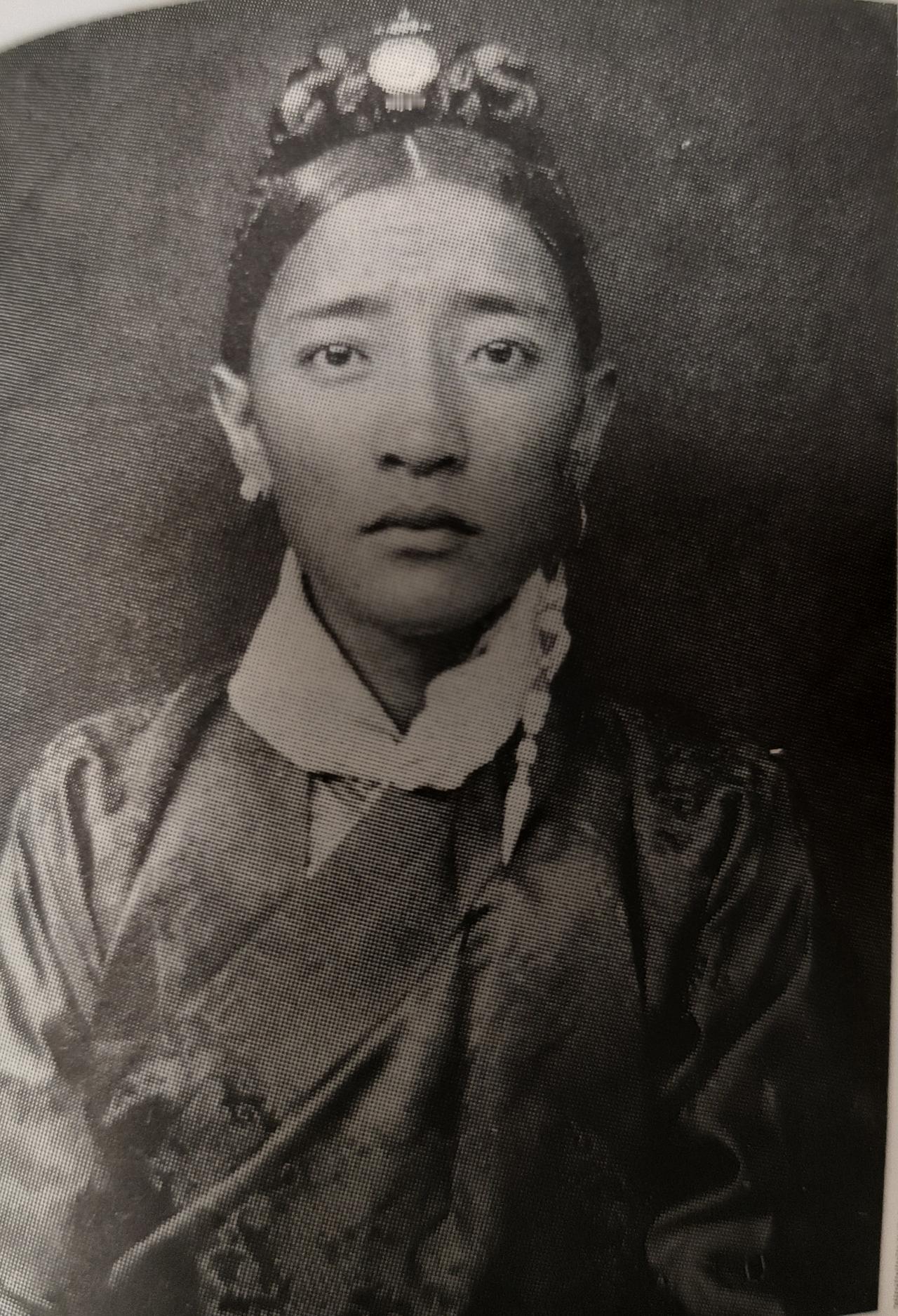 汉地喇嘛邢肃芝回忆噶厦和西藏的官吏制度二西藏地方政府每年有三次补