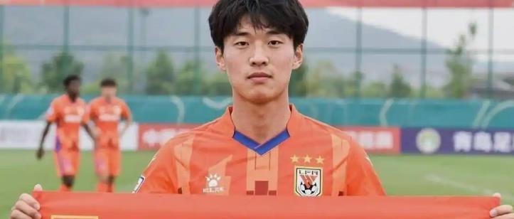 成都蓉城下赛季从海牛队引援，可以首先考虑这位本土王牌，他就是传射俱佳的金永浩。金