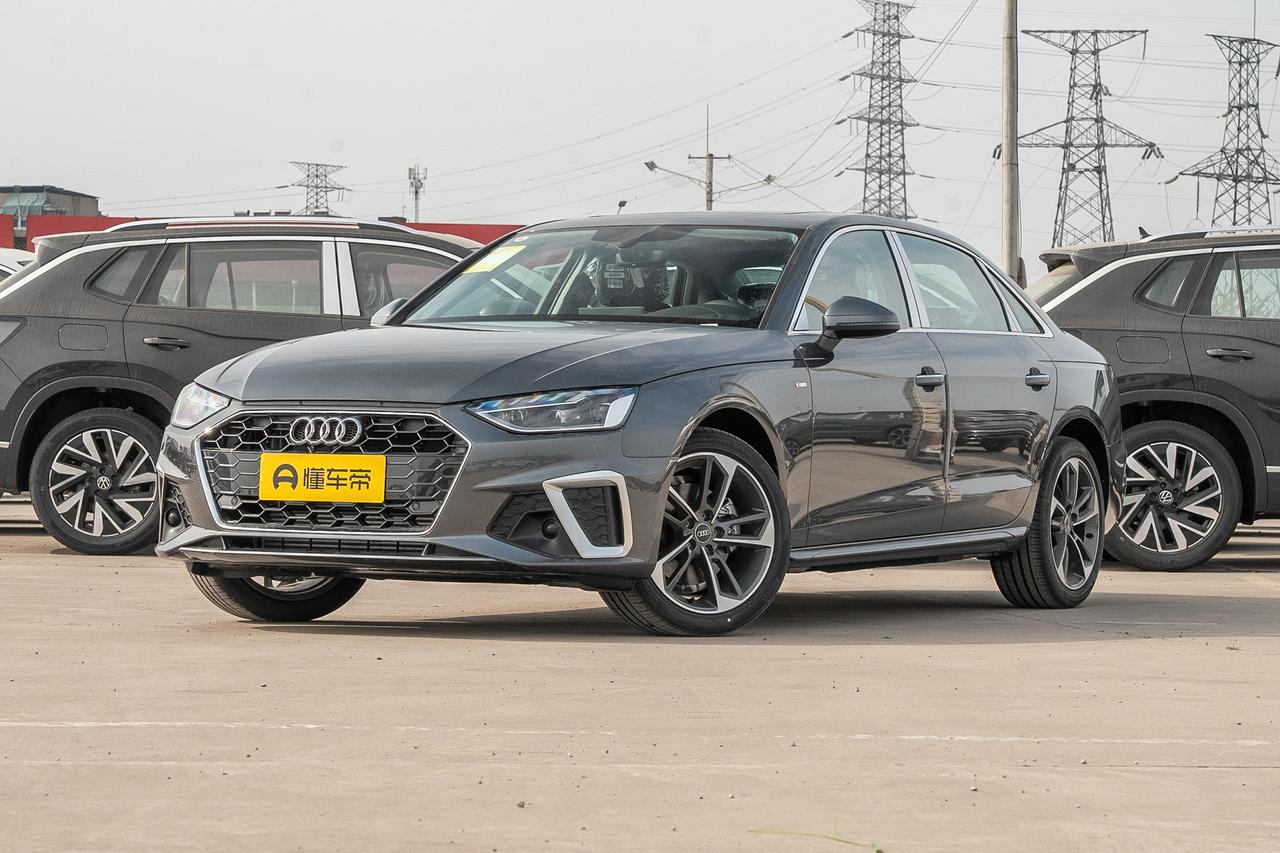 价格都跌破20万了，为何如今的奥迪A4L月销量还是难破万台？曾几何时，奥迪A4