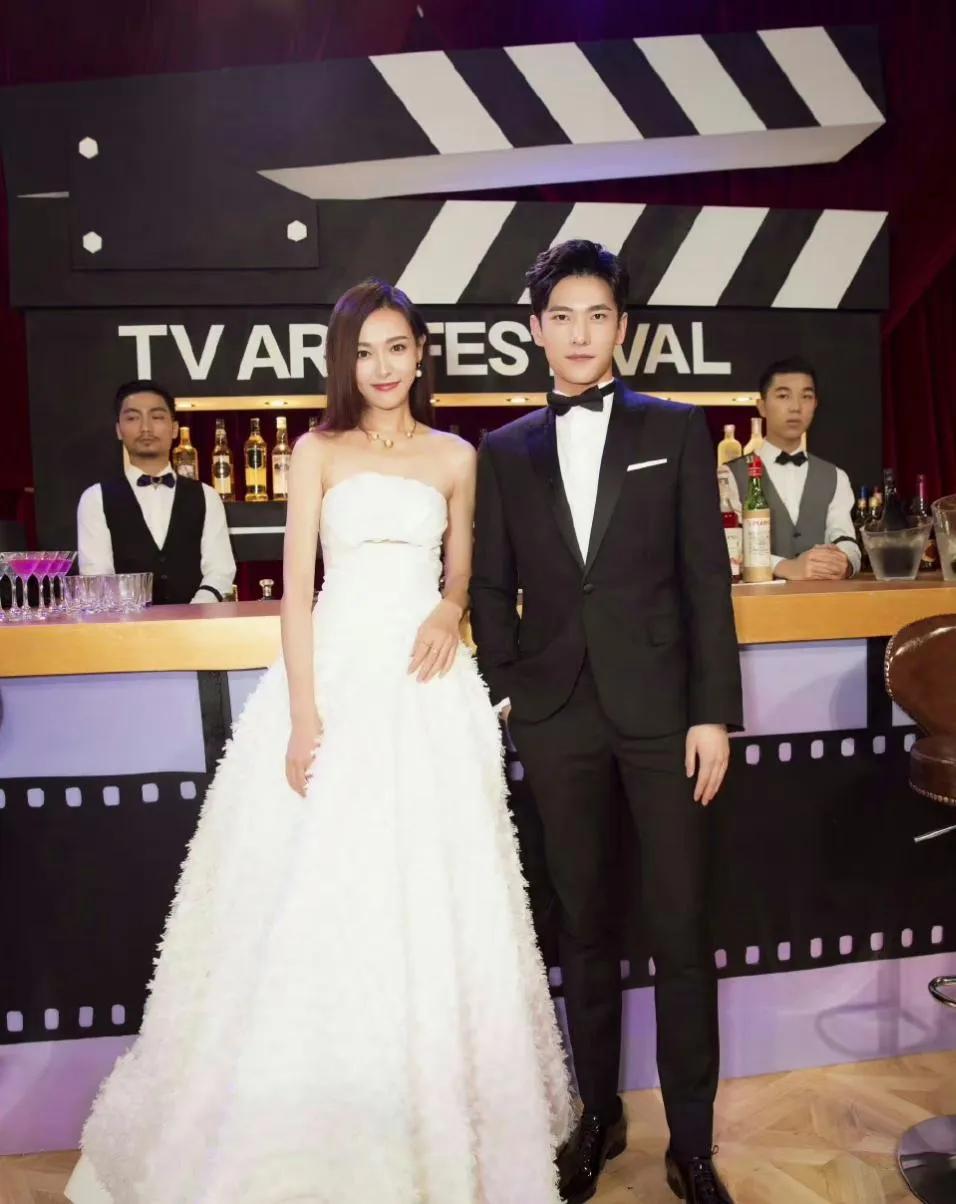 已知杨洋是180，求问唐嫣身高？