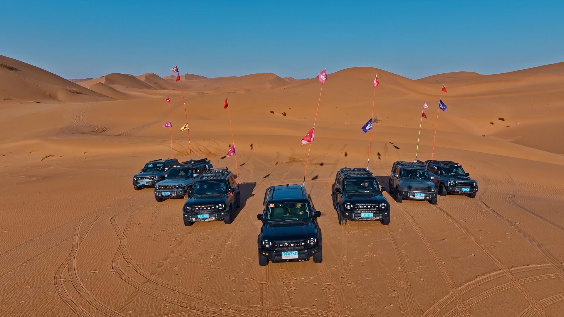 去年开过老款捷途旅行者，今年看了2026款，才发现方盒子的优势是真落地——2米宽