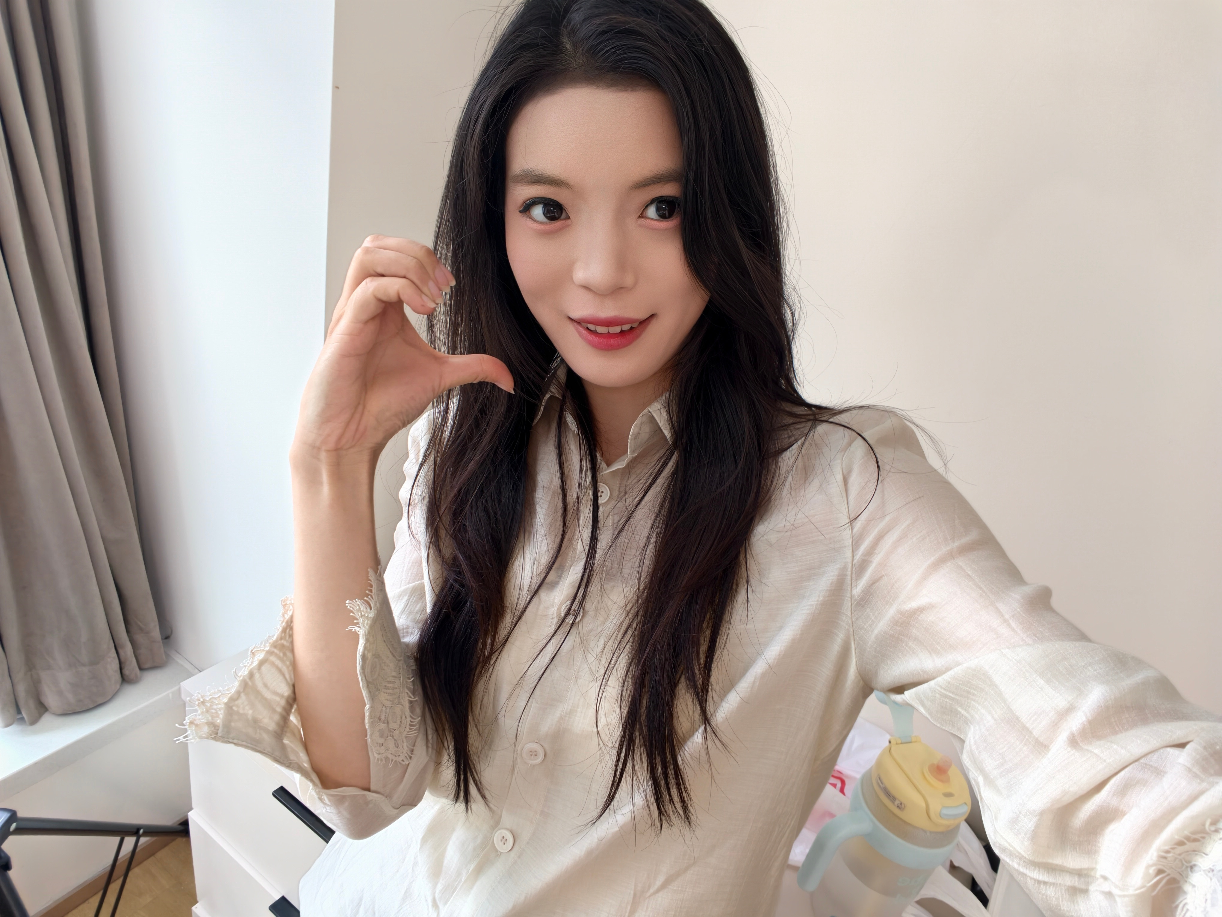 小助理盯上问界M9小车了 大家说说，要不要安排？​