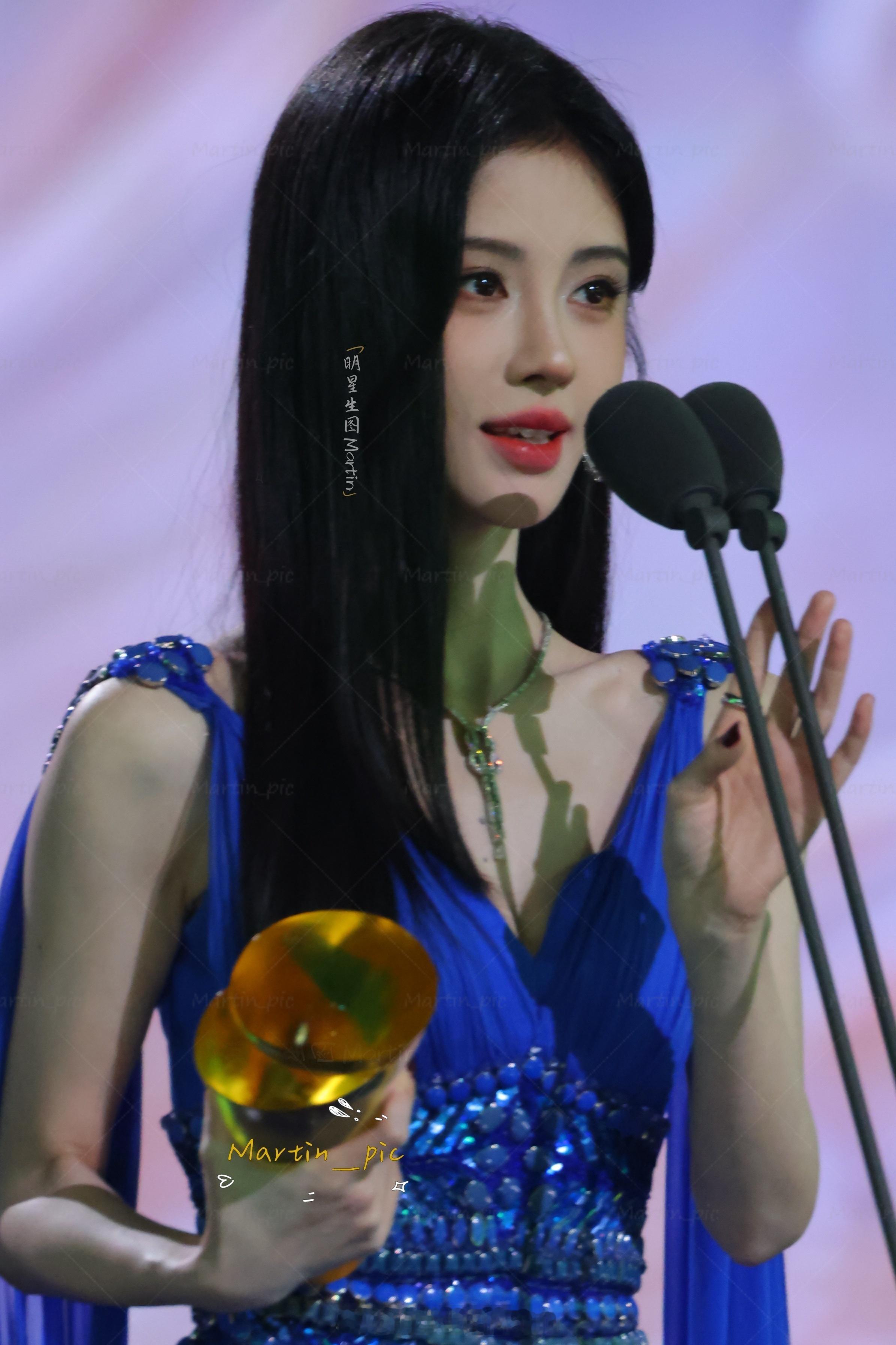 鞠婧祎微博之夜投票期待鞠婧祎微博之夜💙