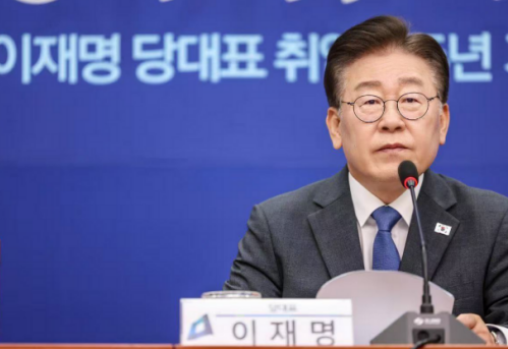 半岛世纪变局！李在明引爆韩国历史性转折：正式放弃统一朝鲜，东亚地缘政治迎来地震级重构