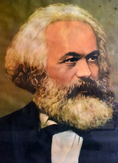 马克思这位犹太裔的思想巨人，当年评价起自个民族的时候那叫一个犀利，他直截了当地说