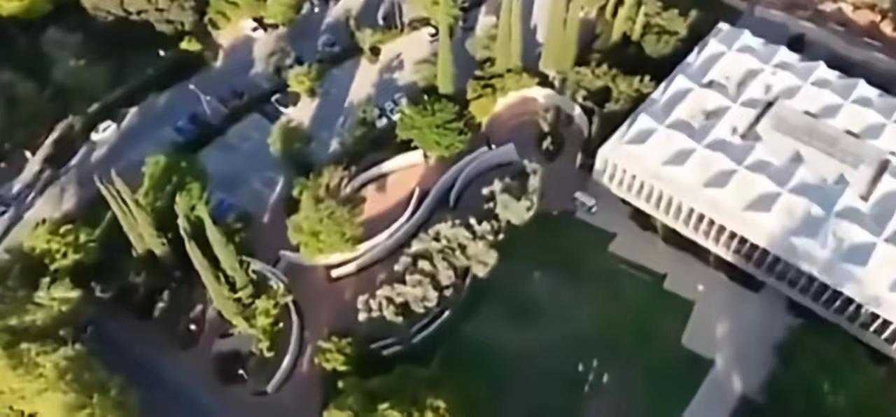 伊朗在网上发布了一段视频，是伊朗无人机在以色列特拉维夫上空拍摄的画面，相当清晰。