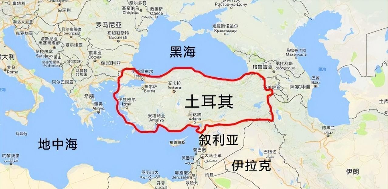 土耳其居然把一个干啥啥不行的恩维尔帕夏弄成了国父级别的存在，就连思想，都是危险的