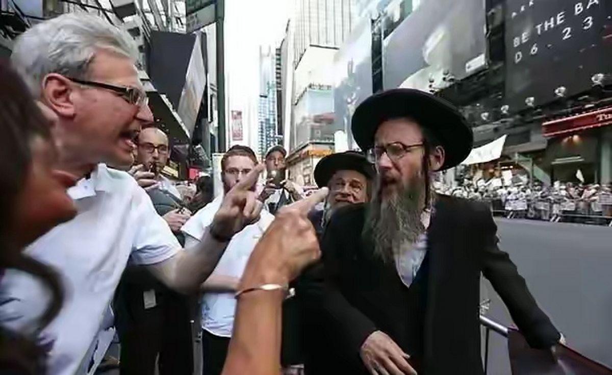 *美国的犹太集团和昂撒集团谁能笑到最后？美国犹太财阀控制了媒体，控制了学术，控制