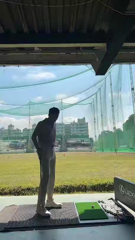 汪小菲除夕晒年夜饭！丈母娘做10道台北名菜，玥儿箖箖超级爱吃