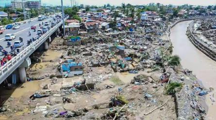 菲律宾被国际社会孤立了。因为11月的台风海鸥造成的灾害过于严重，菲律宾总统小马科