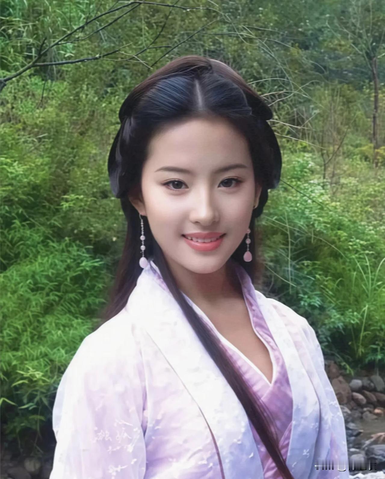 因为刘亦菲的存在，我始终坚信人无论身处何地，身经何事，都可以光明磊落的过自己的生