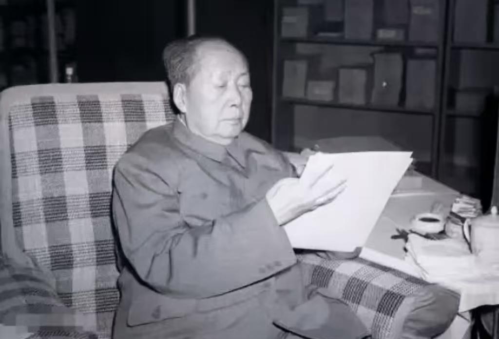 毛主席的五大遗憾：一：没有活到100岁他曾对工作人员说：“七十三八十四，阎王