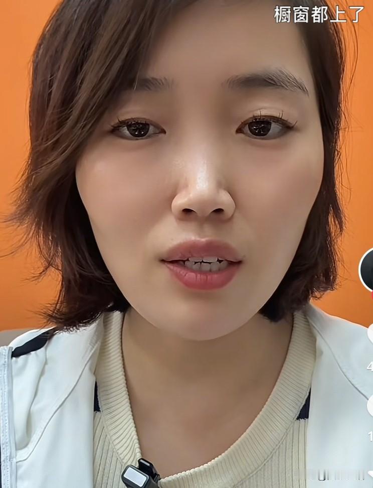 反转！前段时间爆火的妈妈维权事件，网友那么支持她；没想到最后她居然是为了～