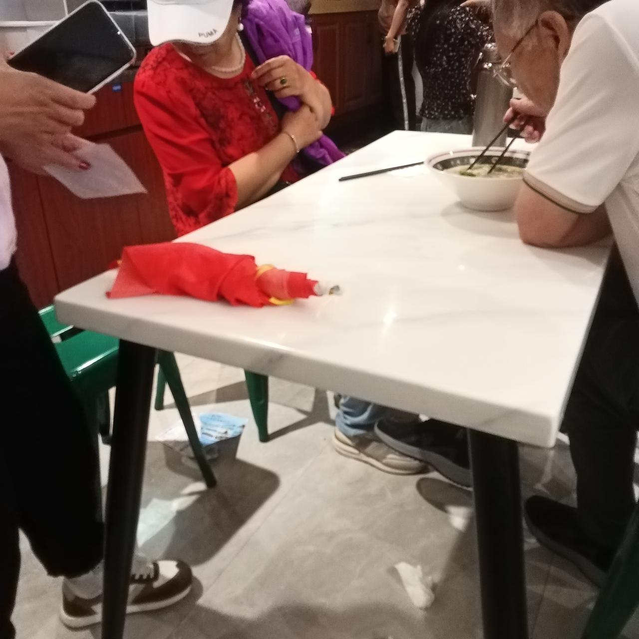 南宁老友粉店目睹一段难堪在南宁的三街两巷有一个非物质文化遗产传承老店其中的