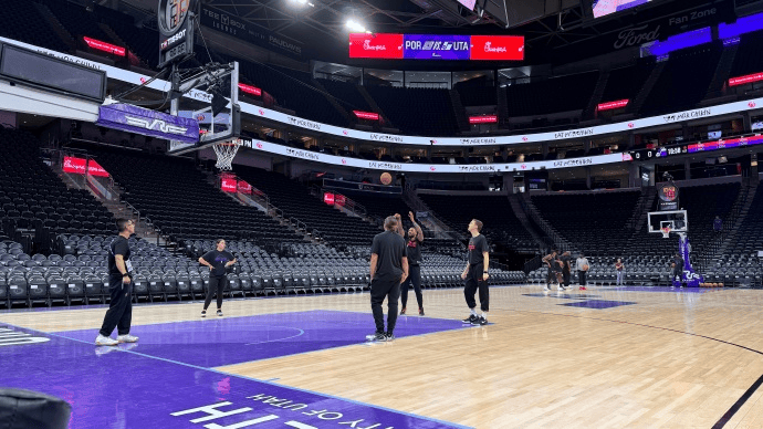 媒体人: 球队目前对小杨的表现没有担忧, NBA是不一样的世界