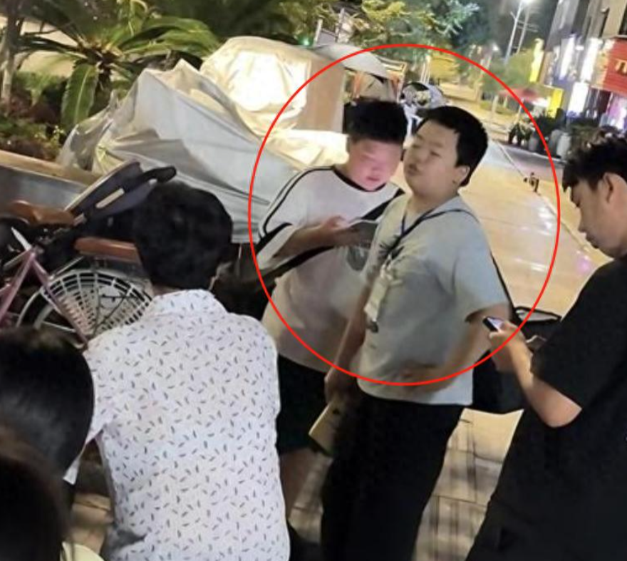 3根冰棍，照出成年人最丑陋的脸！贵州霸王冰棍事件：警方到场仍拒付，孩子的心凉了…