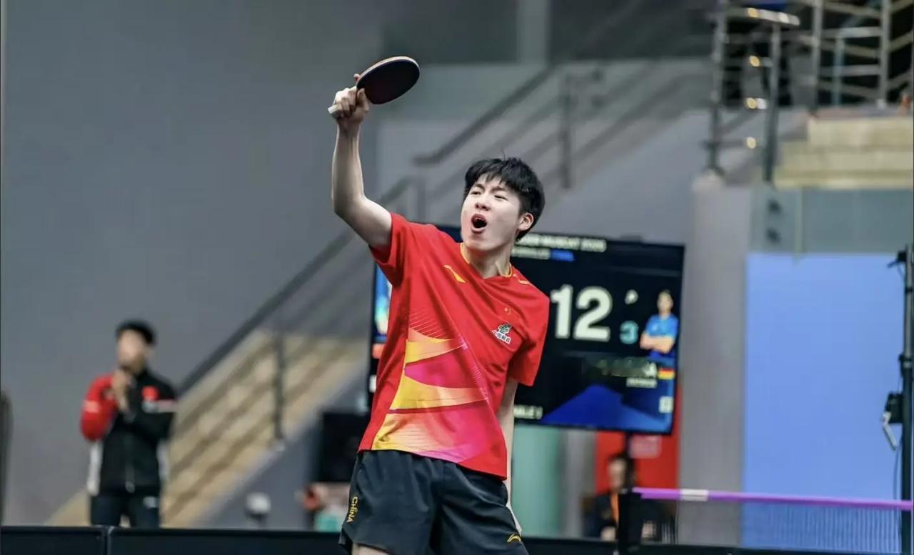 国乒4冠2亚霸屏马斯喀特！19岁小将7局绝杀登顶，女队狂升16位太惊艳WT