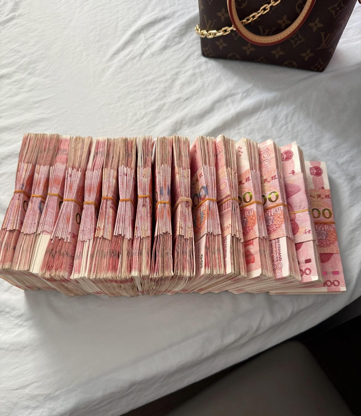 你发现没有，很多没有存款的家庭都有一个共性。不少人觉得20万存款不算什么