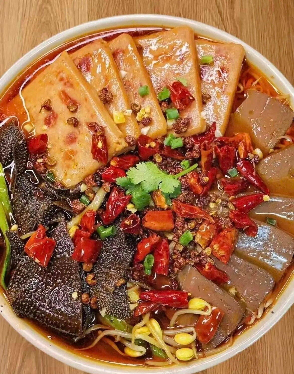 重口味夜宵。南京