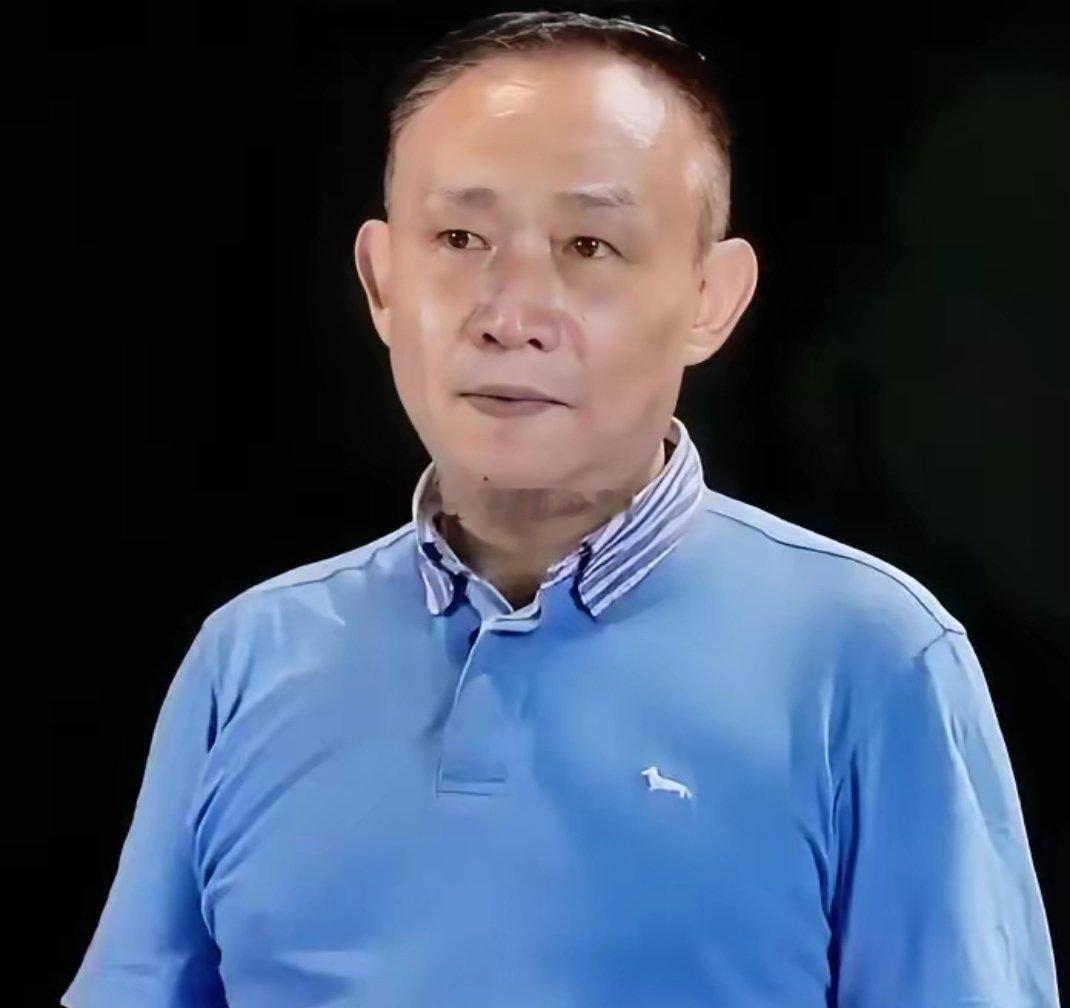 历史这面镜子，照的到底是谁？最近群里都在传，有大佬想砸钱堵卢麒元的嘴，就因为他把