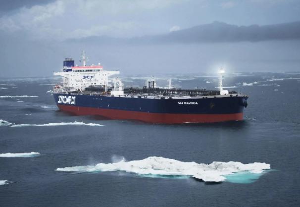 很多人以为特朗普抢的是180万桶油。错！他真正想抢走的，是全球能源贸易对“人民币