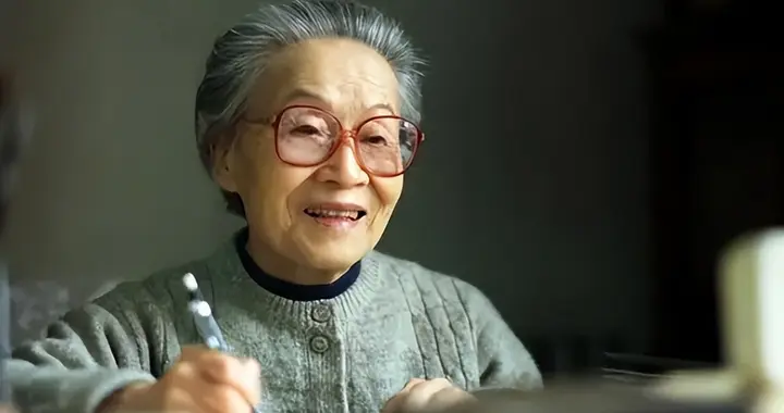 杨绛: 妈妈最大的悲哀, 就是一辈子都没弄明白, 你只是孩子的母亲