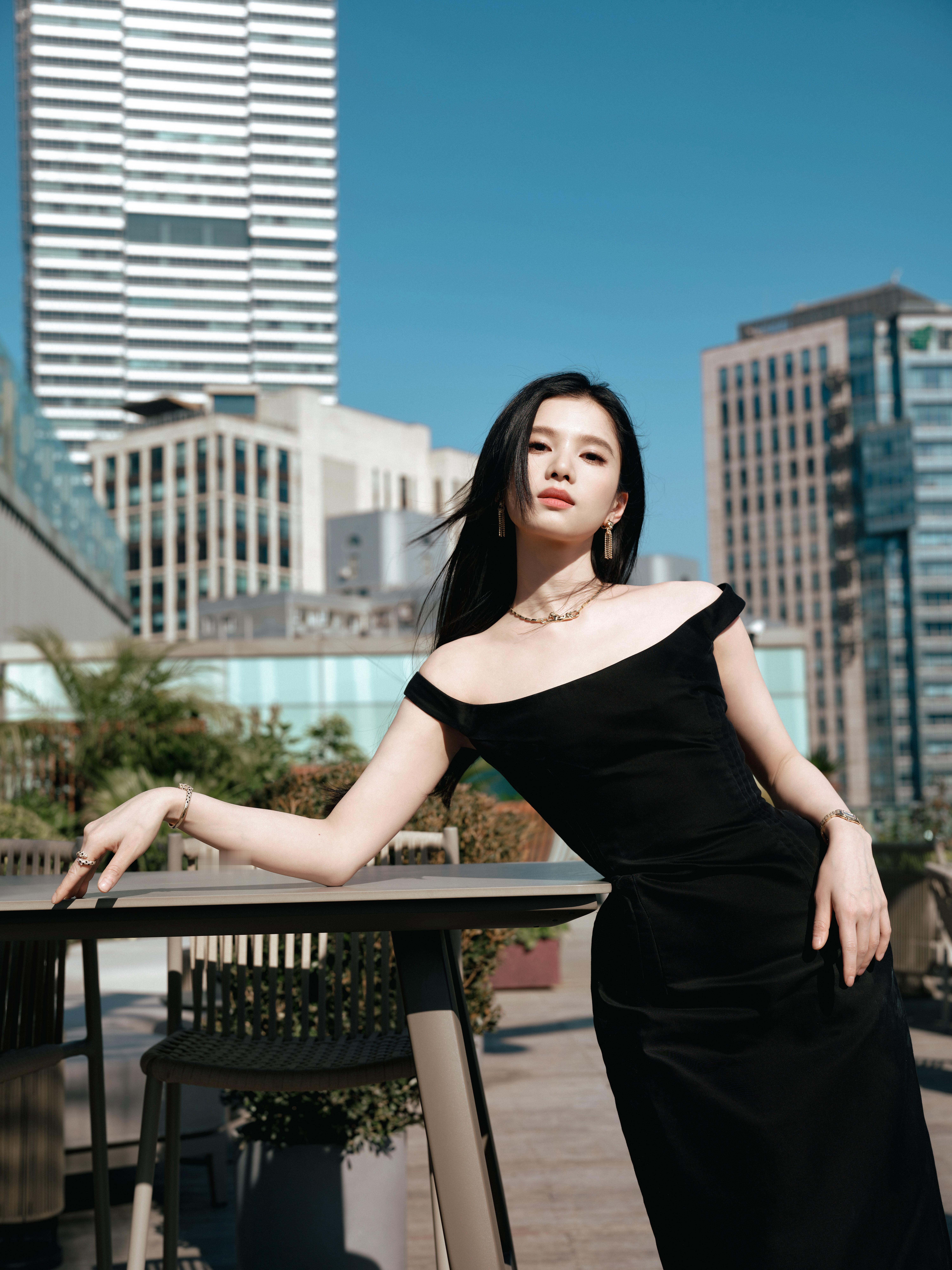 张婧仪的吸睛脸真的永远看不够