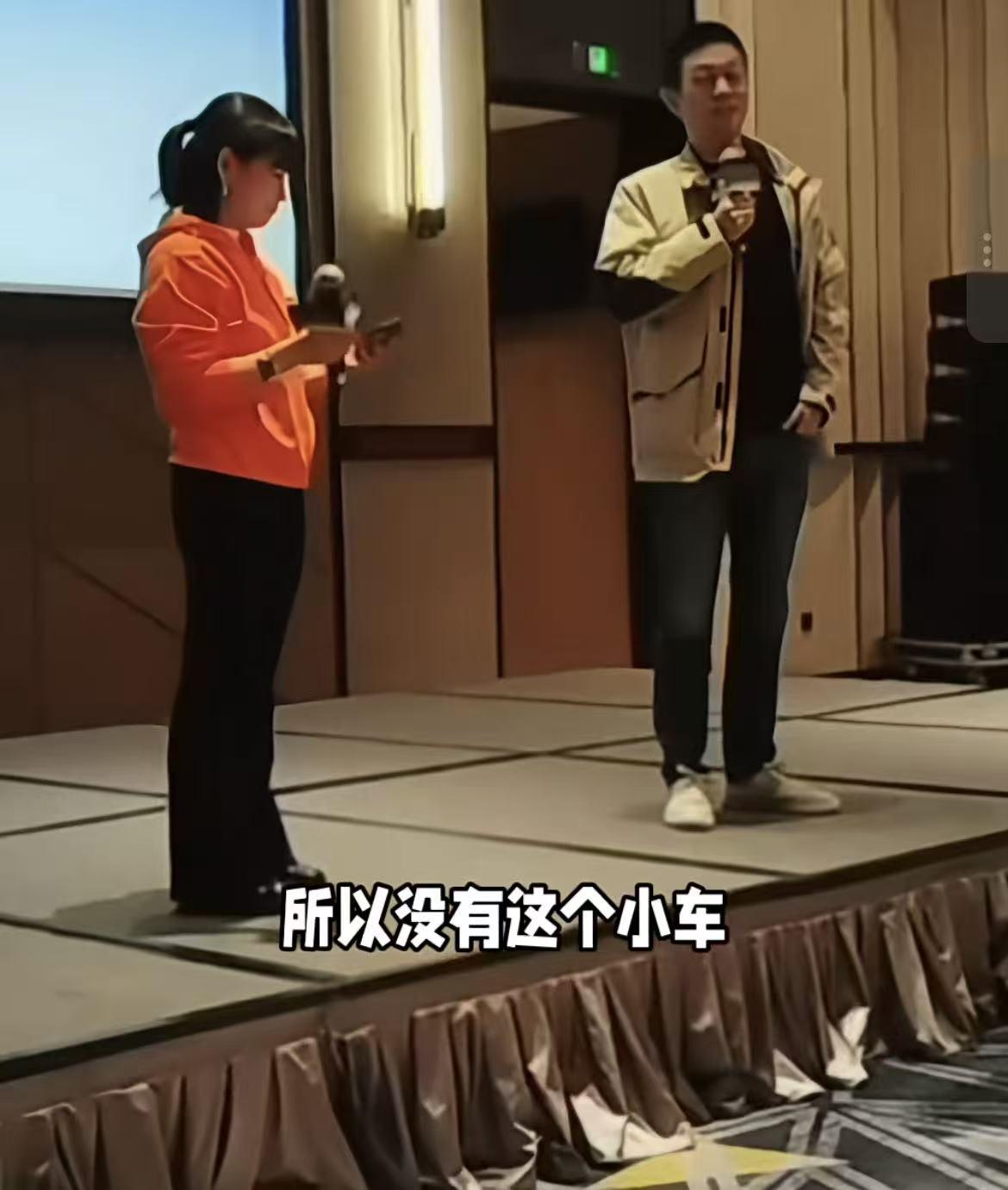 李斌透露：“蔚来公司2026年计划发布的都是大车，没有小车的发布计划，ES9明年