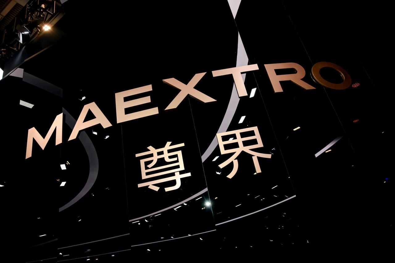 尊界S800断层领跑,中国豪华车正改写超豪华市场格局超豪华车市场竞争白热化,尊