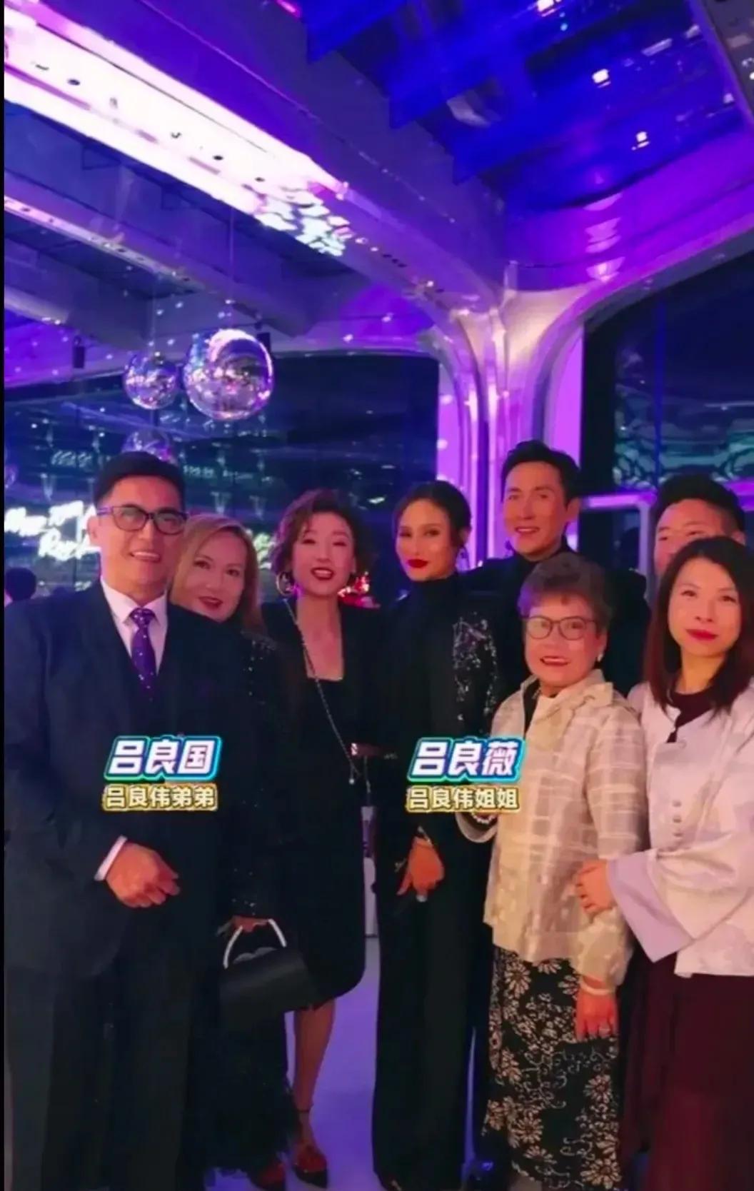 吕良伟70岁寿宴，颜值输给比自己小6岁的弟弟吕良国，被舆论嘲讽了。哥哥和弟弟