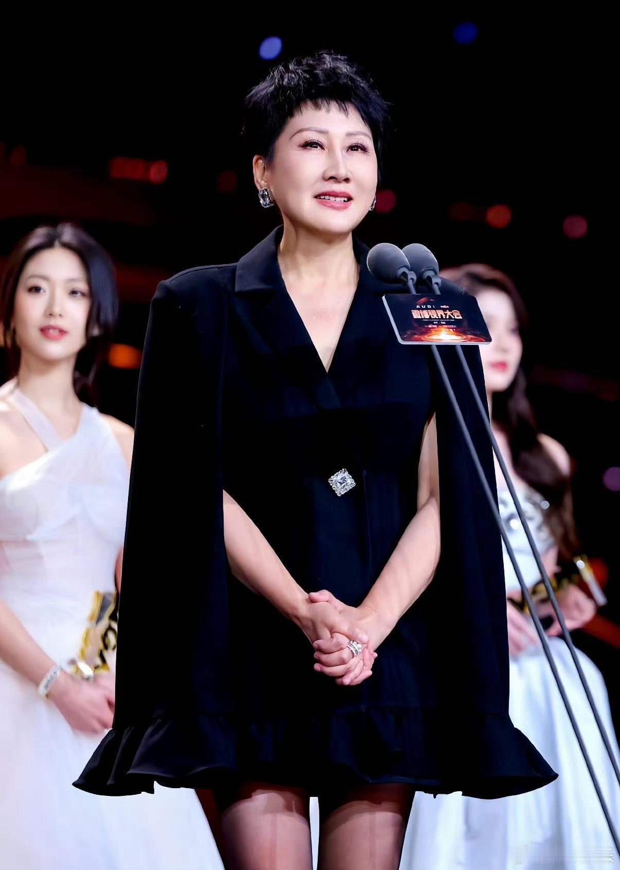 63岁的张凯丽，这个状态简直封神，太强了👍