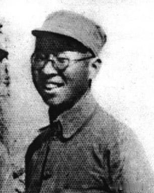 陈明陈明（1902年-1941年11月30日），福建省龙岩市东肖镇龙聚村人。1