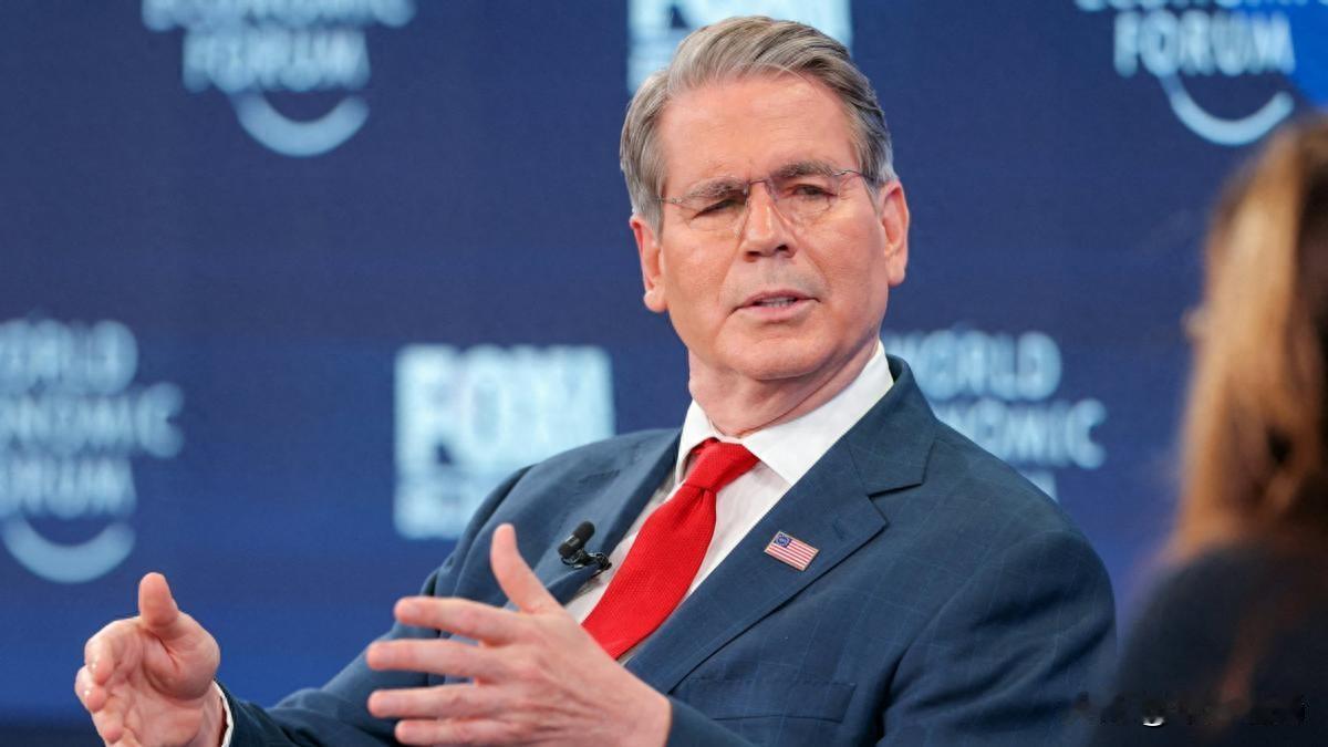 中方持续抛售美债，美财长喊话要管中国经济，背后都藏着怎样的战略考量？近日，彭