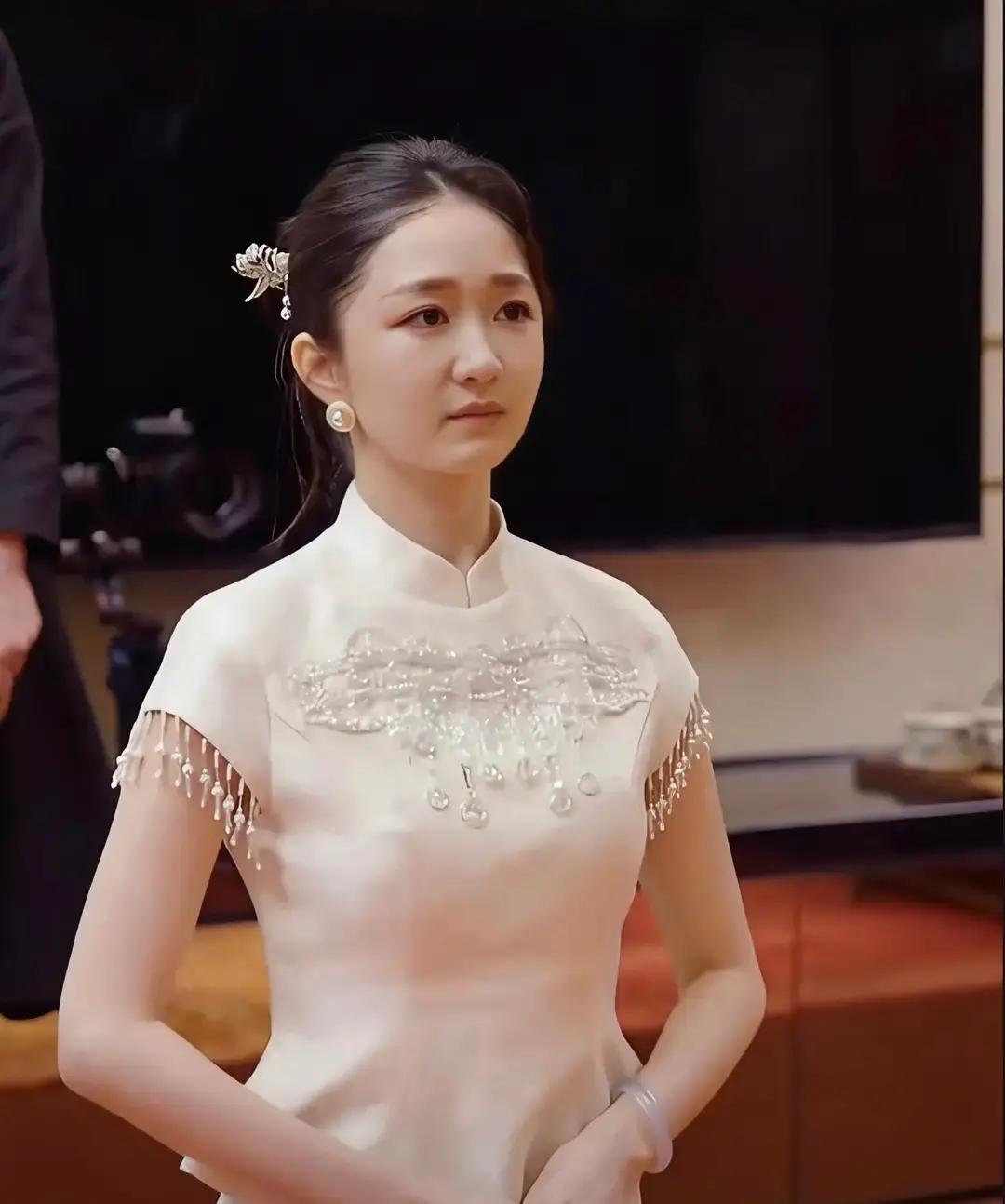 退网仅数月！辛巴悄悄办了场拜师礼，跟了他6年的女徒弟连名字都改了谁能想到，快手