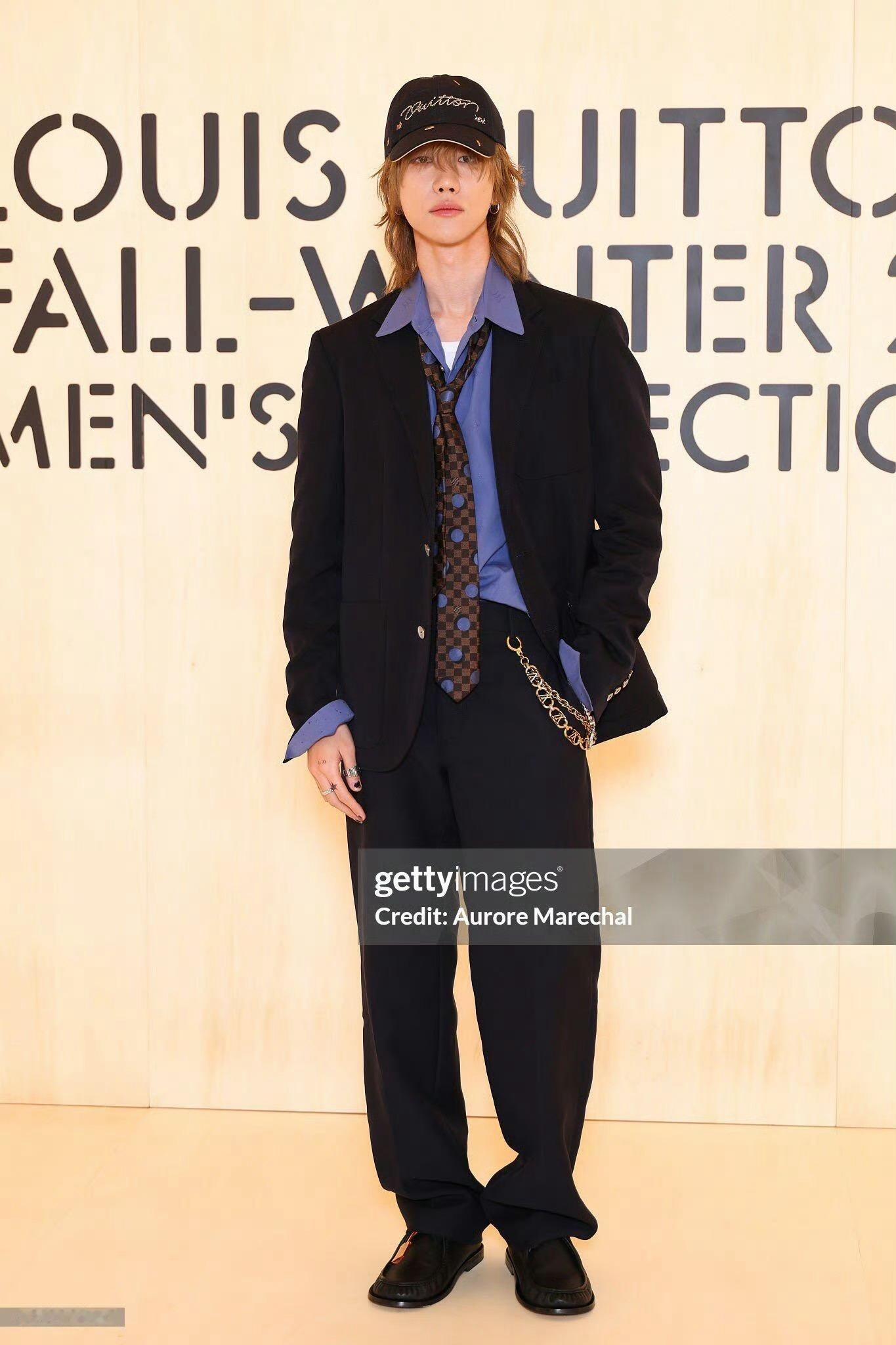 现身LV秀场的徐明浩G社生图来了状态特别好的小八