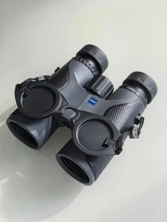 我在1980年入伍，老山前线，我违抗“死命令”擅自开炮，营长气得拔枪要毙了我，庆