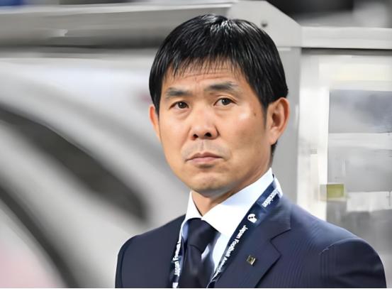 晴天霹雳，日本队再一次遭到巨大的打击！世界杯小组赛首轮，日本队PK实力出众的荷
