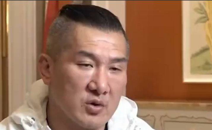新消息！馆长22号直播时透露下一步动作馆长这人真有意思明明在岛内骂民