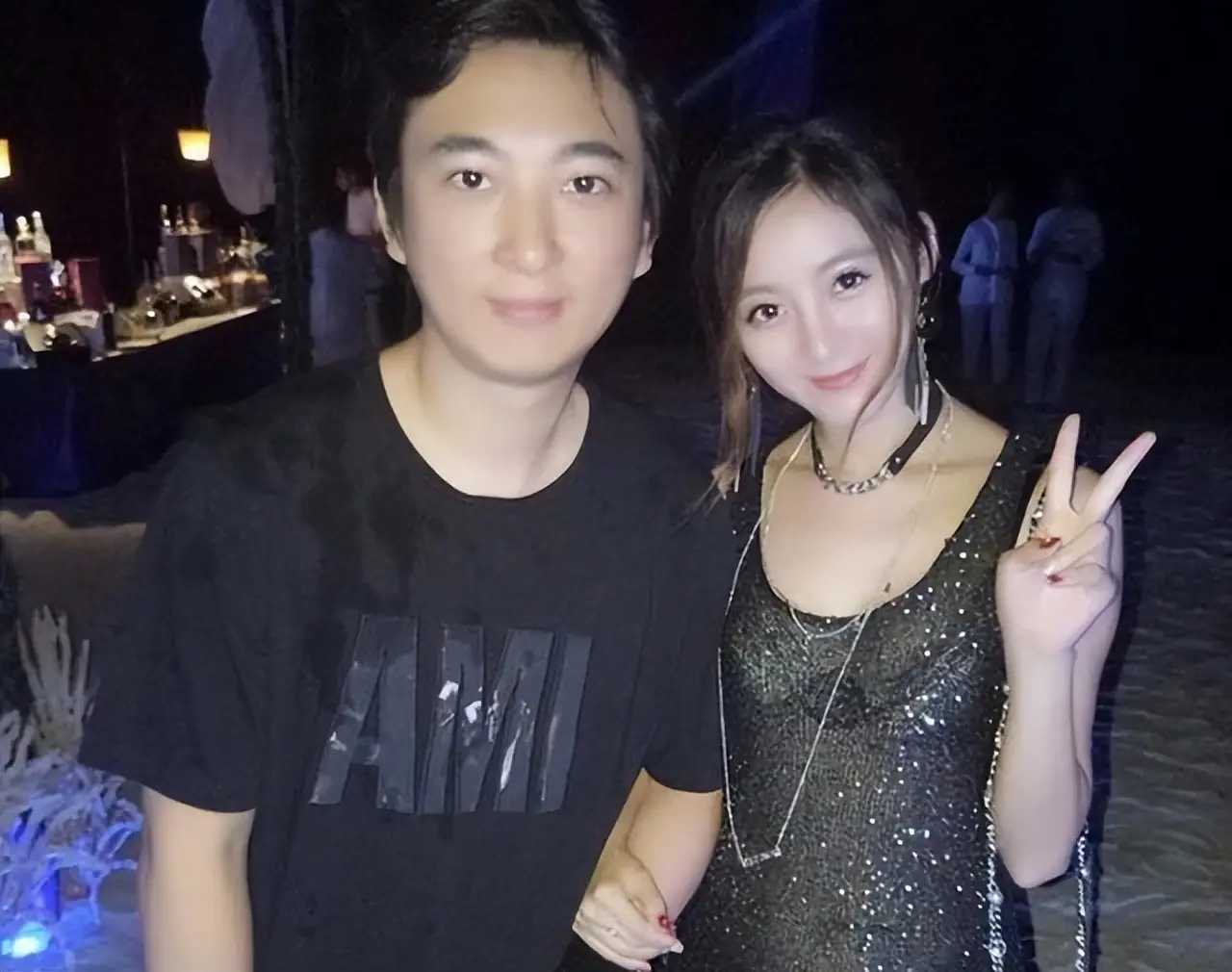 王思聪为什么从没找985大学的女朋友？别说王校长了，我身边的富二代也没一个找9